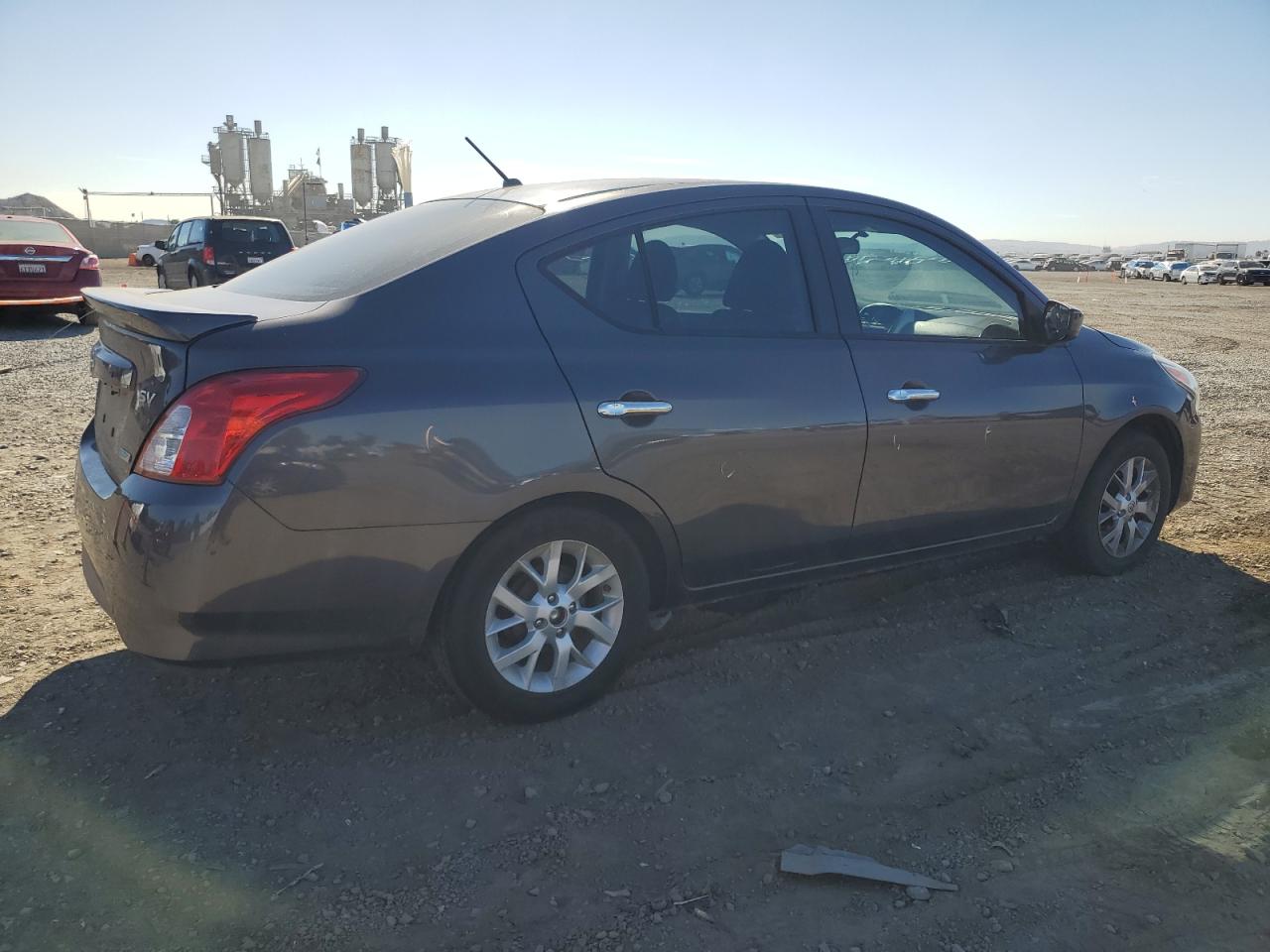 VIN 3N1CN7AP0FL959125 2015 NISSAN VERSA no.3