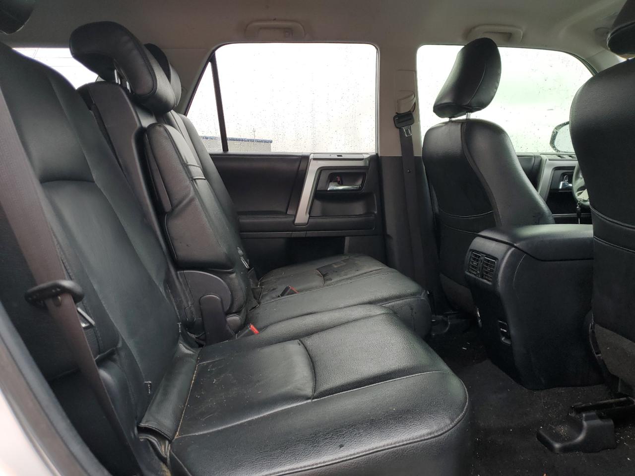 2017 Toyota 4Runner - Image 11
