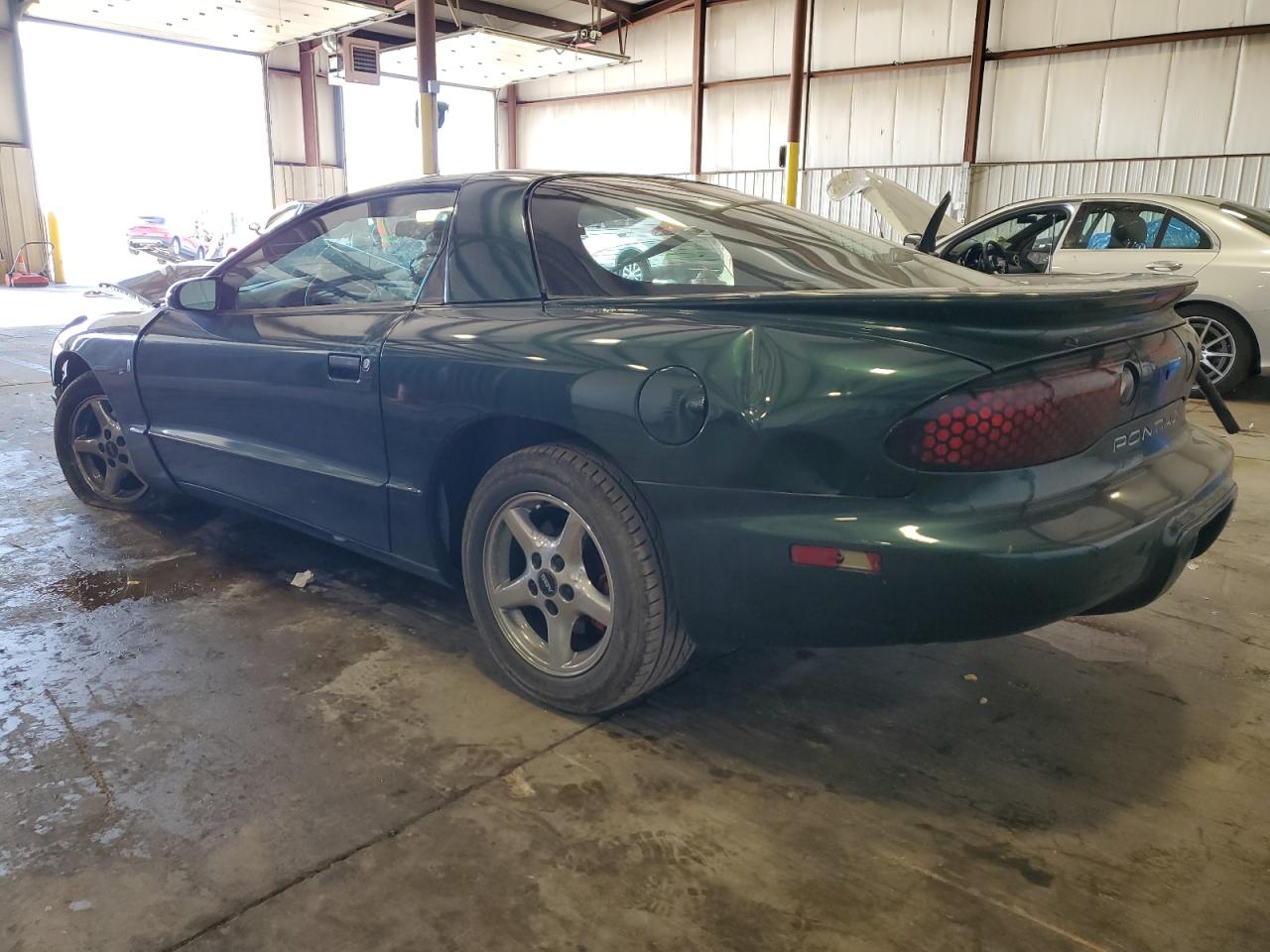 1995 Pontiac Firebird - Image 2