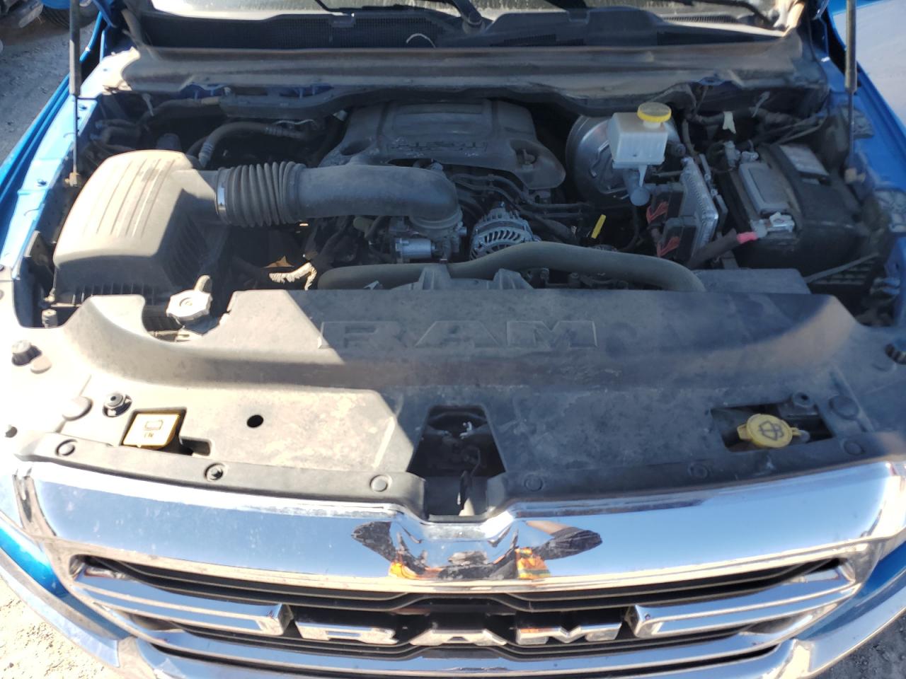 2021 RAM 1500 - Image 11