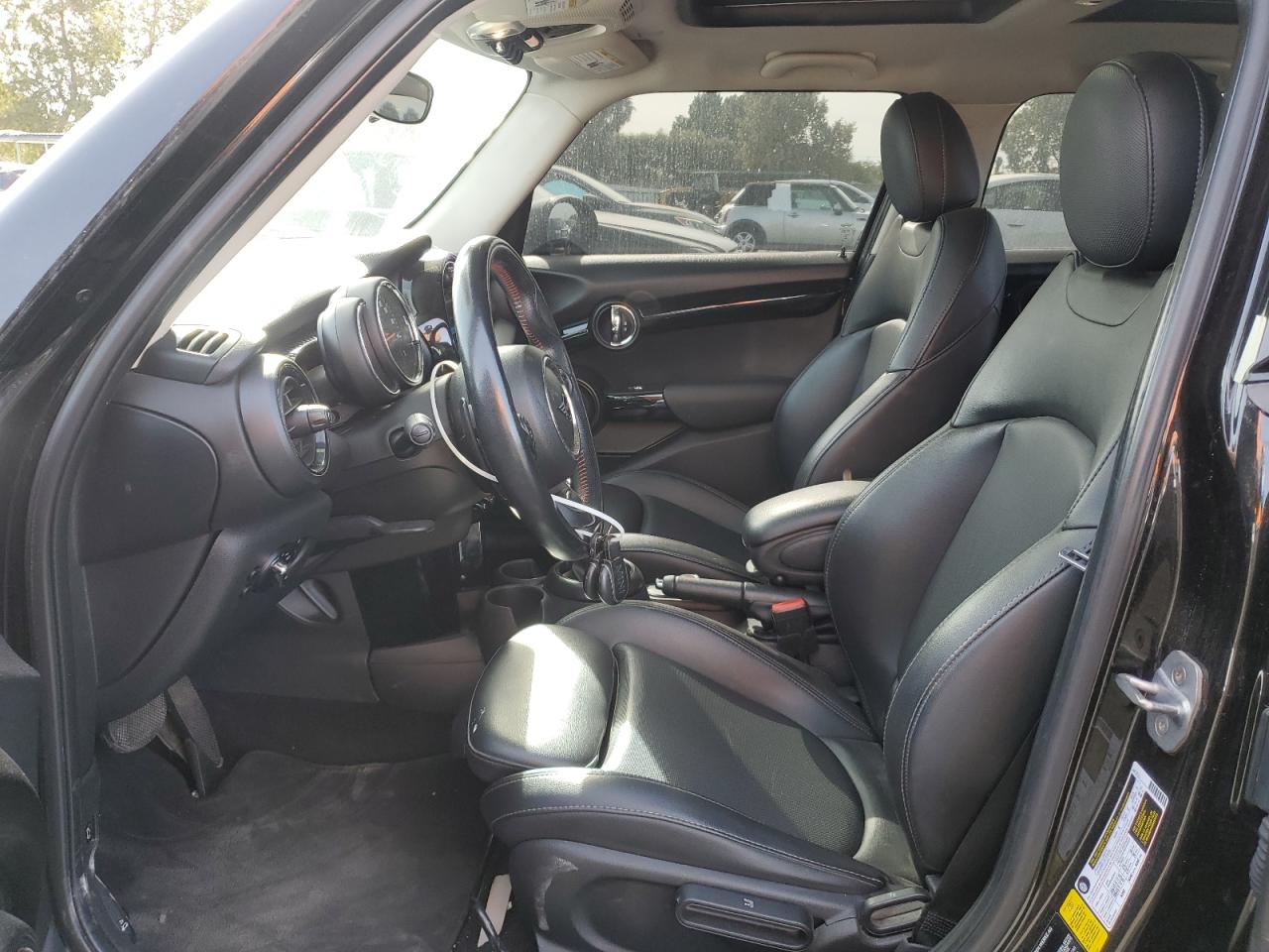 2019 MINI Cooper - Image 7