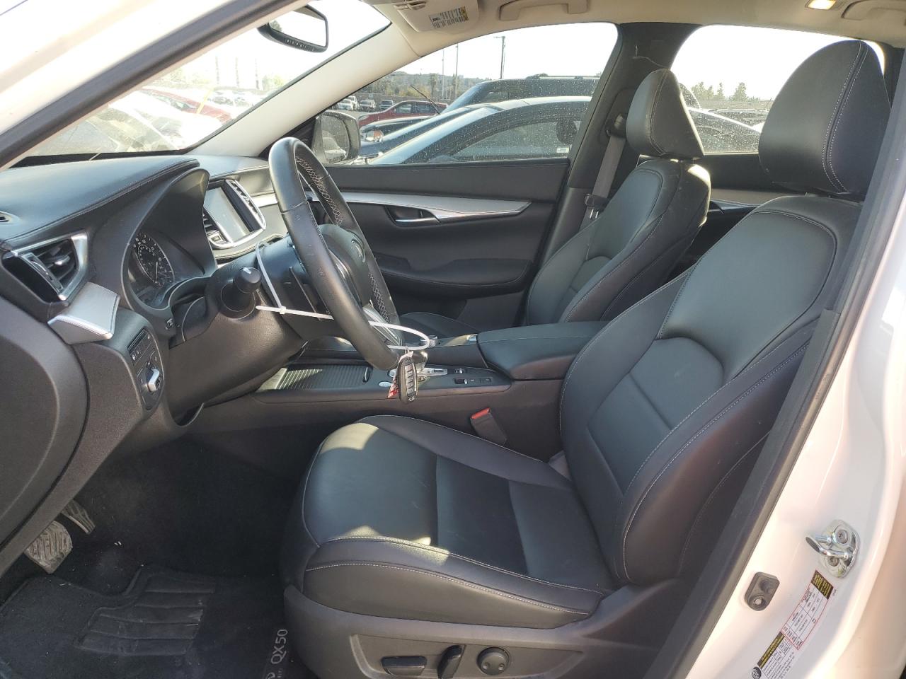 2021 Infiniti QX50 - Image 7