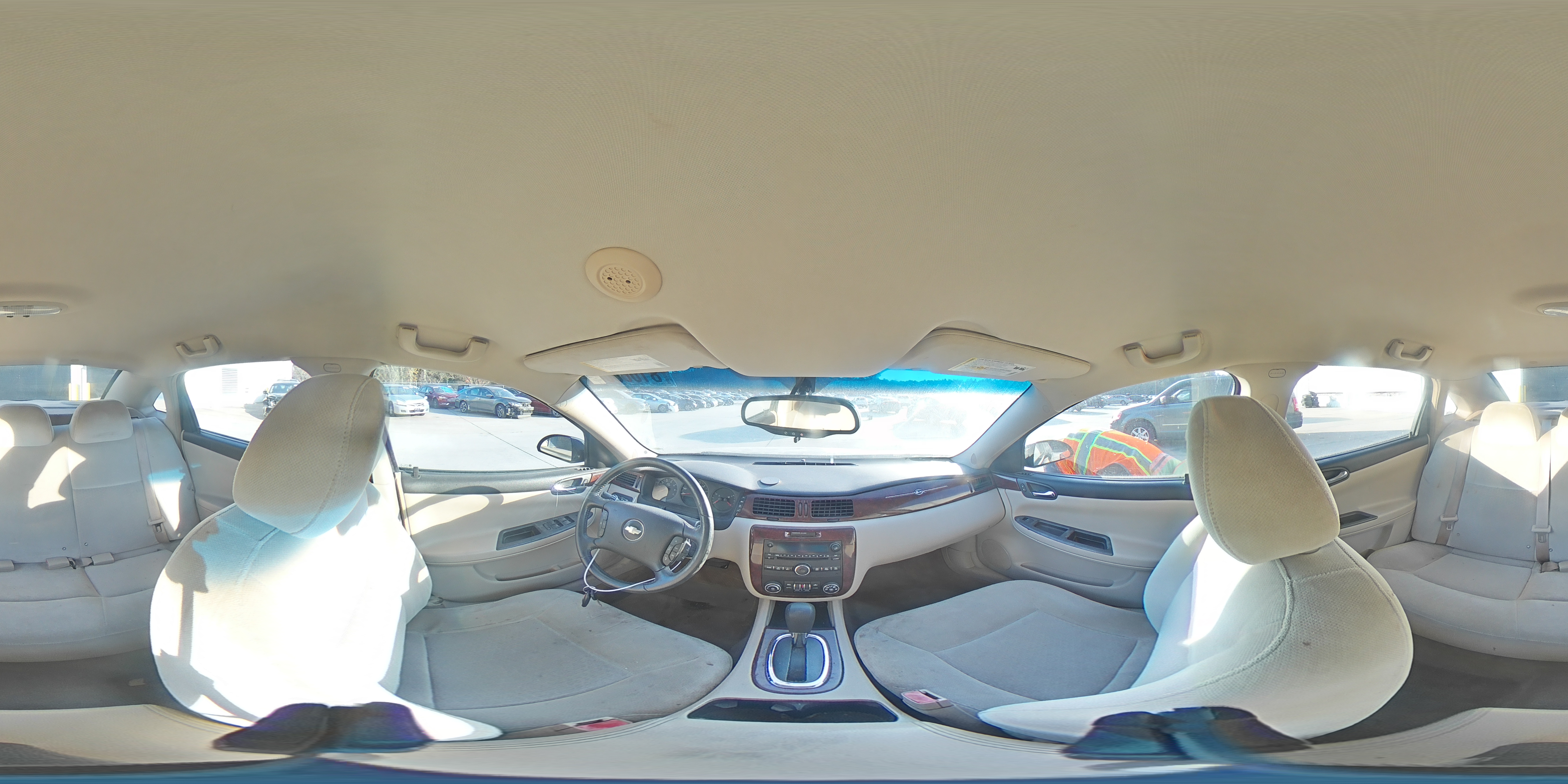 2010 Chevrolet Impala - Image 13