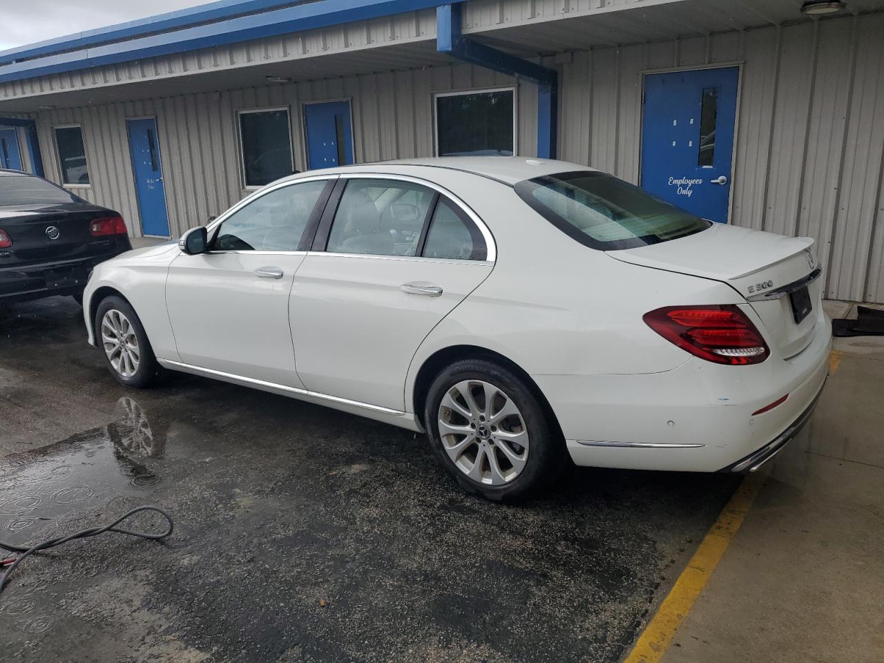 2017 Mercedes-Benz E-klasse - Image 2