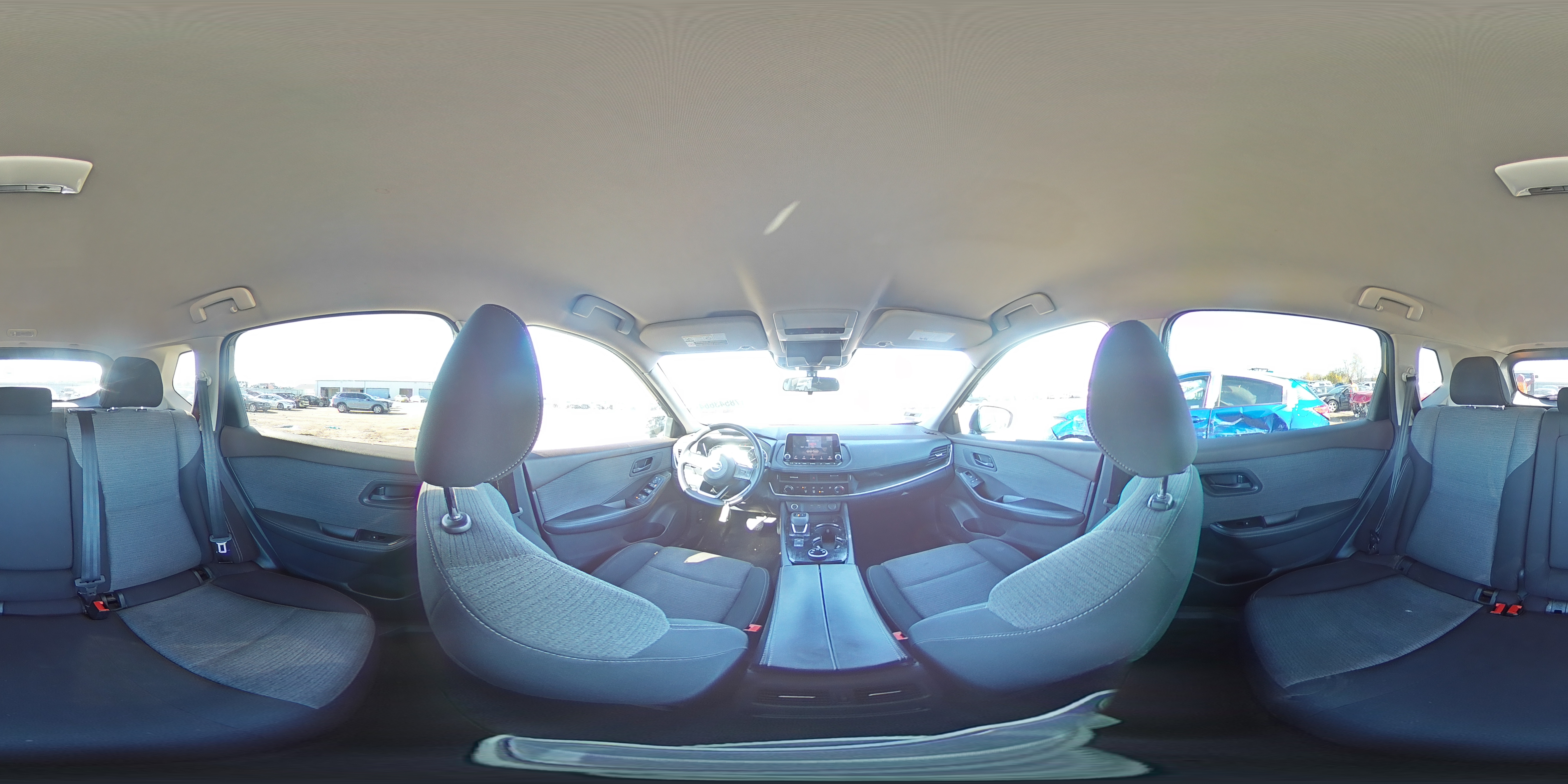 2021 Nissan Rogue - Image 15