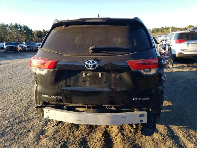  TOYOTA HIGHLANDER 2017 Czarny