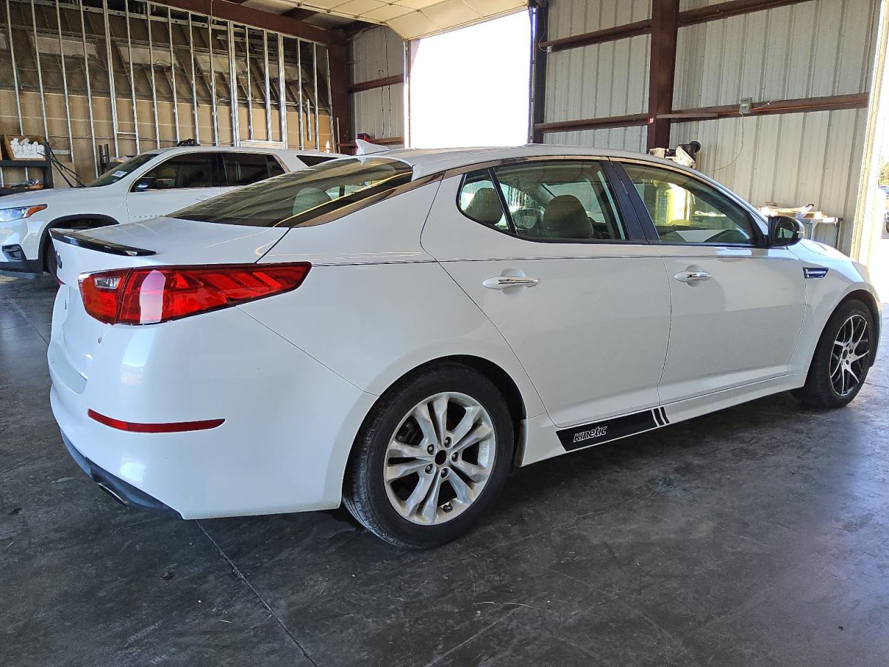 VIN 5XXGM4A71FG495967 2015 KIA OPTIMA no.3