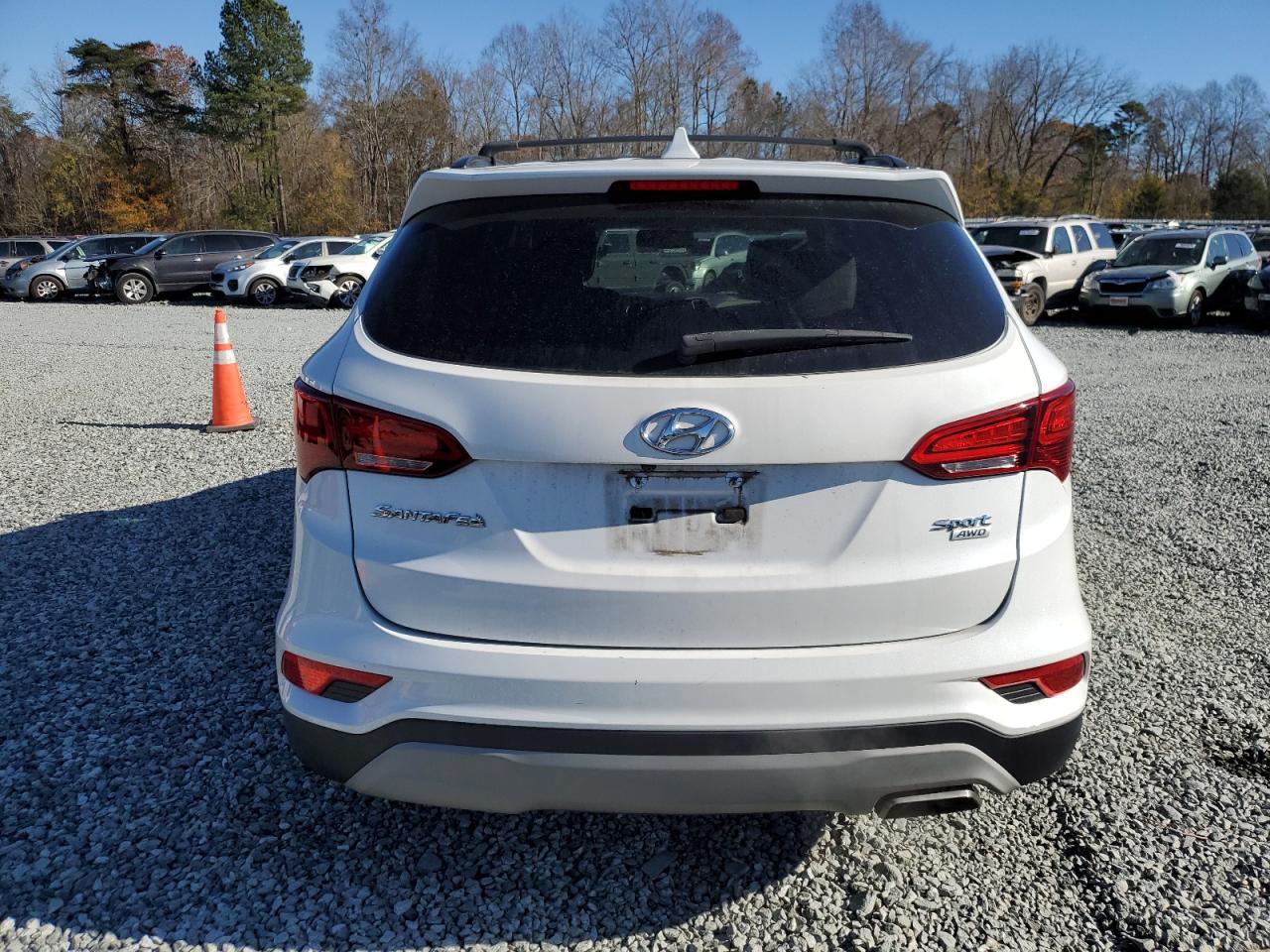 2018 Hyundai Santa Fe - Image 6