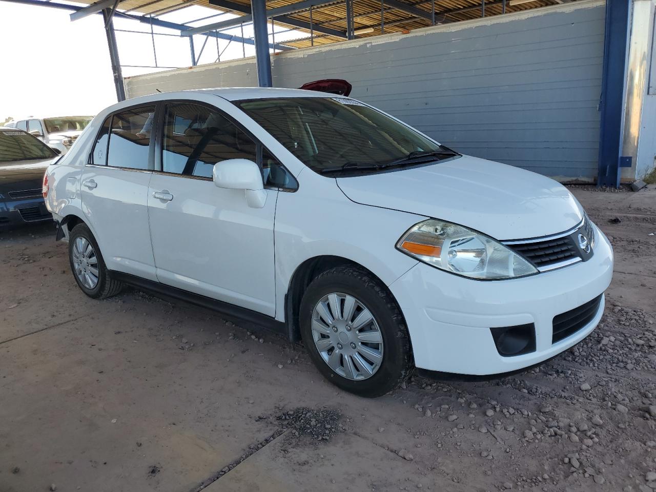 2009 Nissan Versa - Image 4