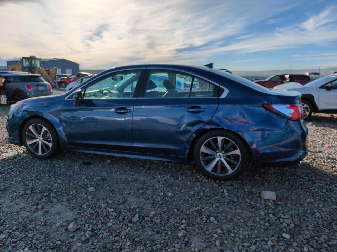 2019 Subaru Legacy - Image 2