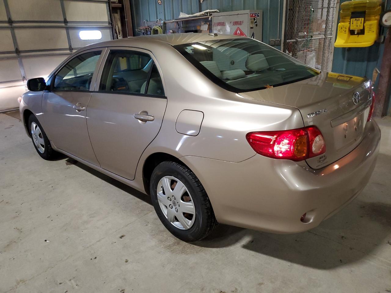 2009 Toyota Corolla - Image 2