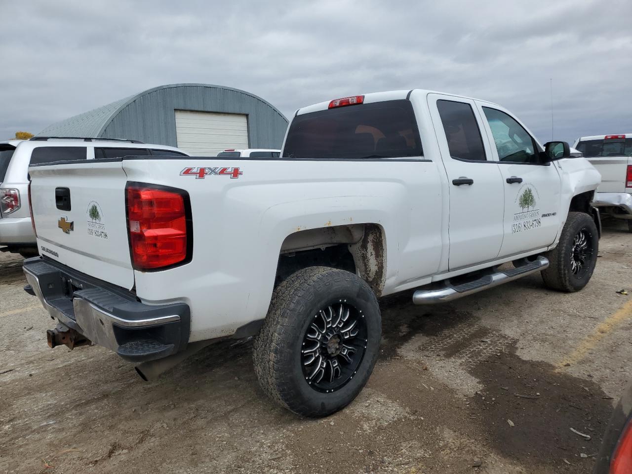 2015 Chevrolet Silverado - Image 3
