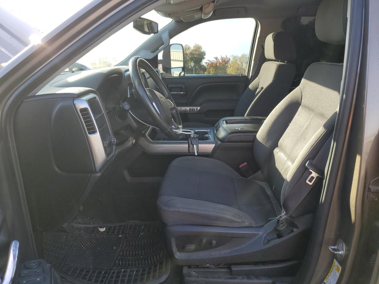 2014 Chevrolet Silverado - Image 7