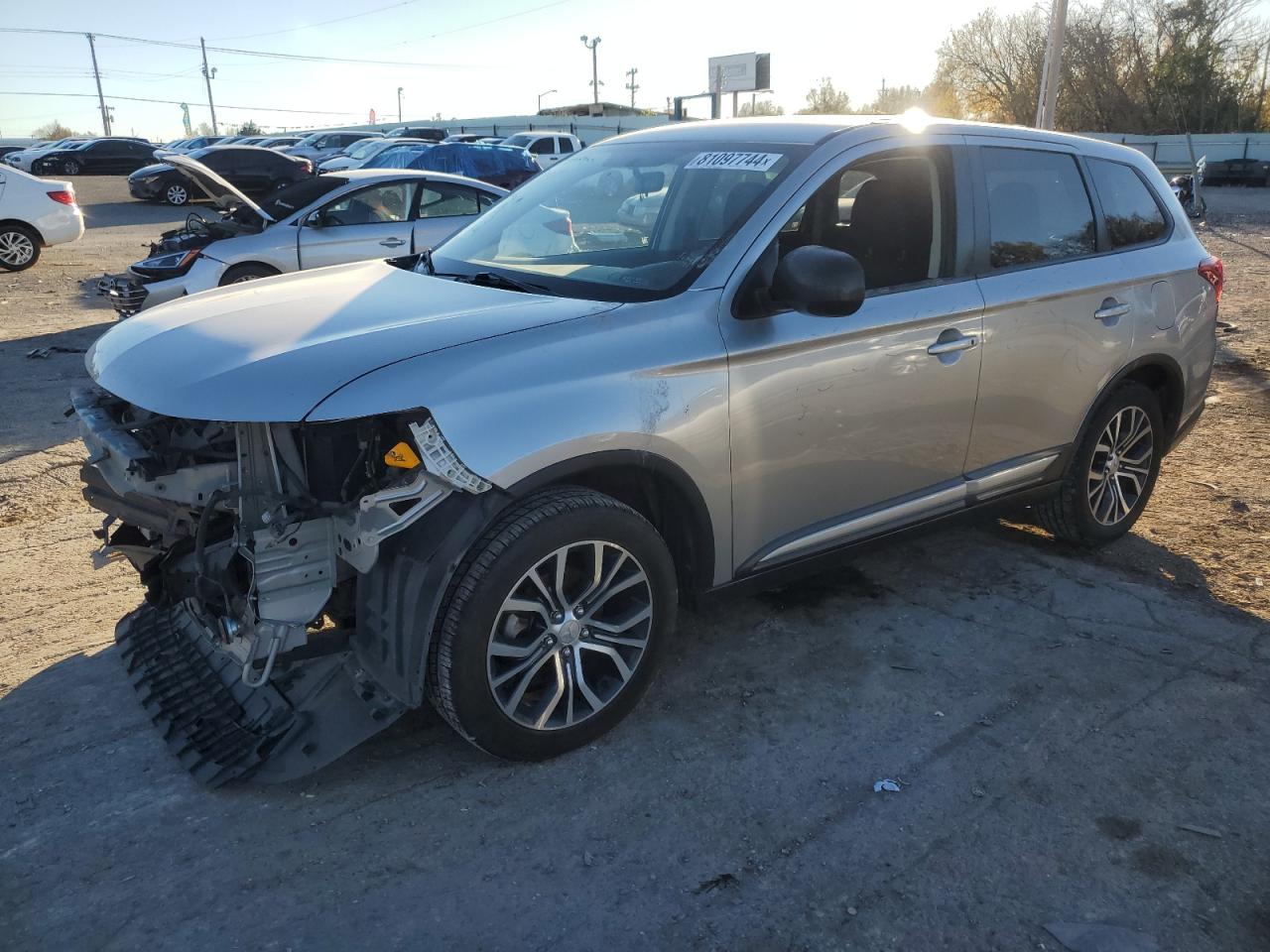 VIN JA4AD2A38JJ004915 2018 MITSUBISHI OUTLANDER no.1