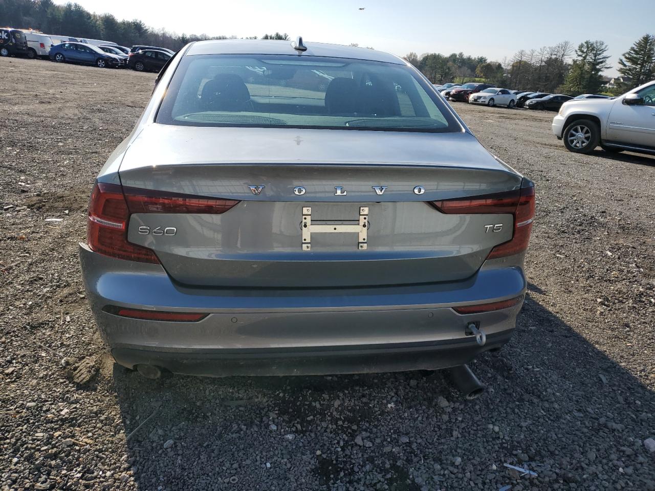 2019 Volvo S60 T5 Momentum VIN: 7JR102FK7KG003952 Lot: 80347034