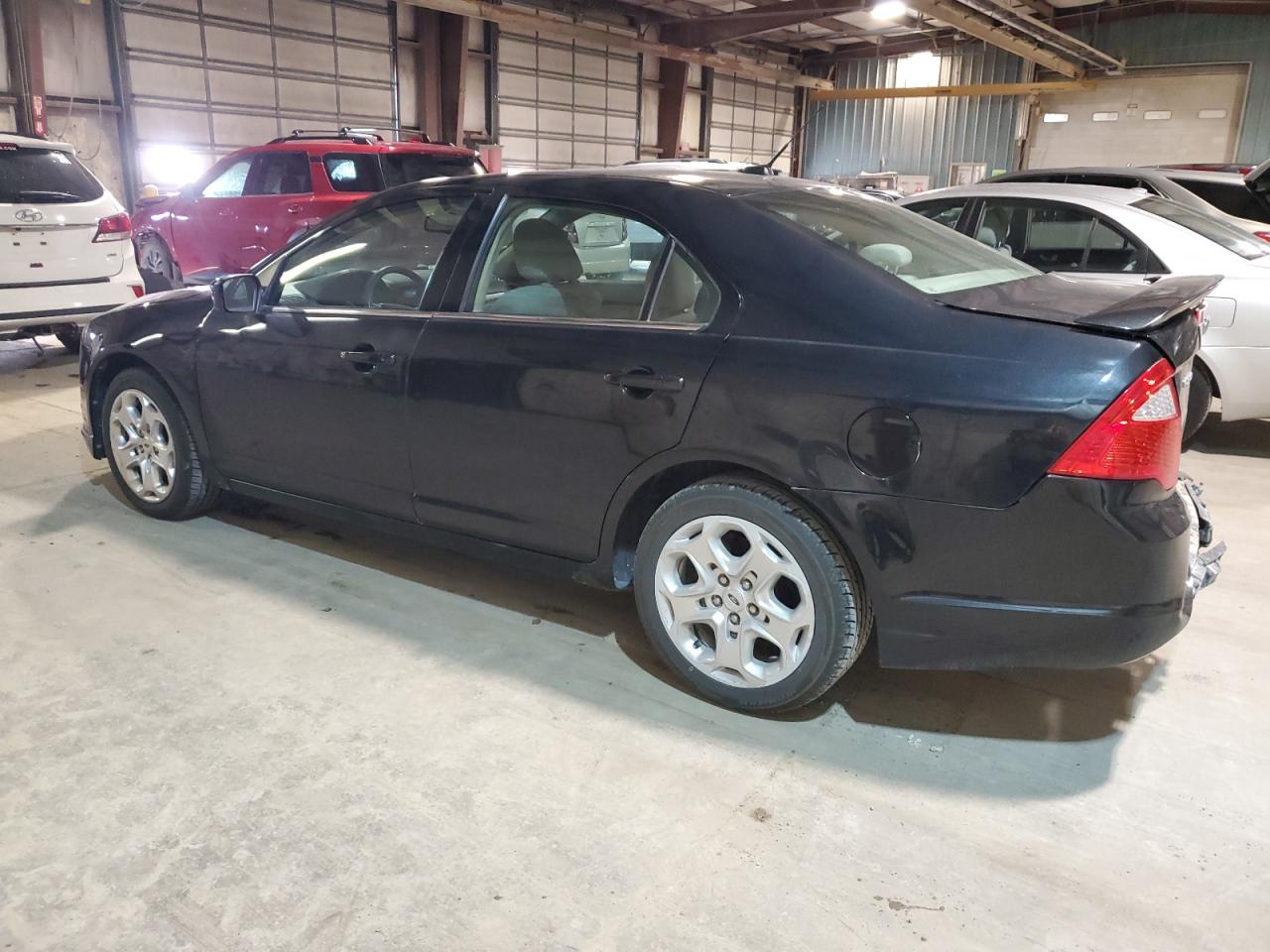 2010 Ford Fusion - Image 2