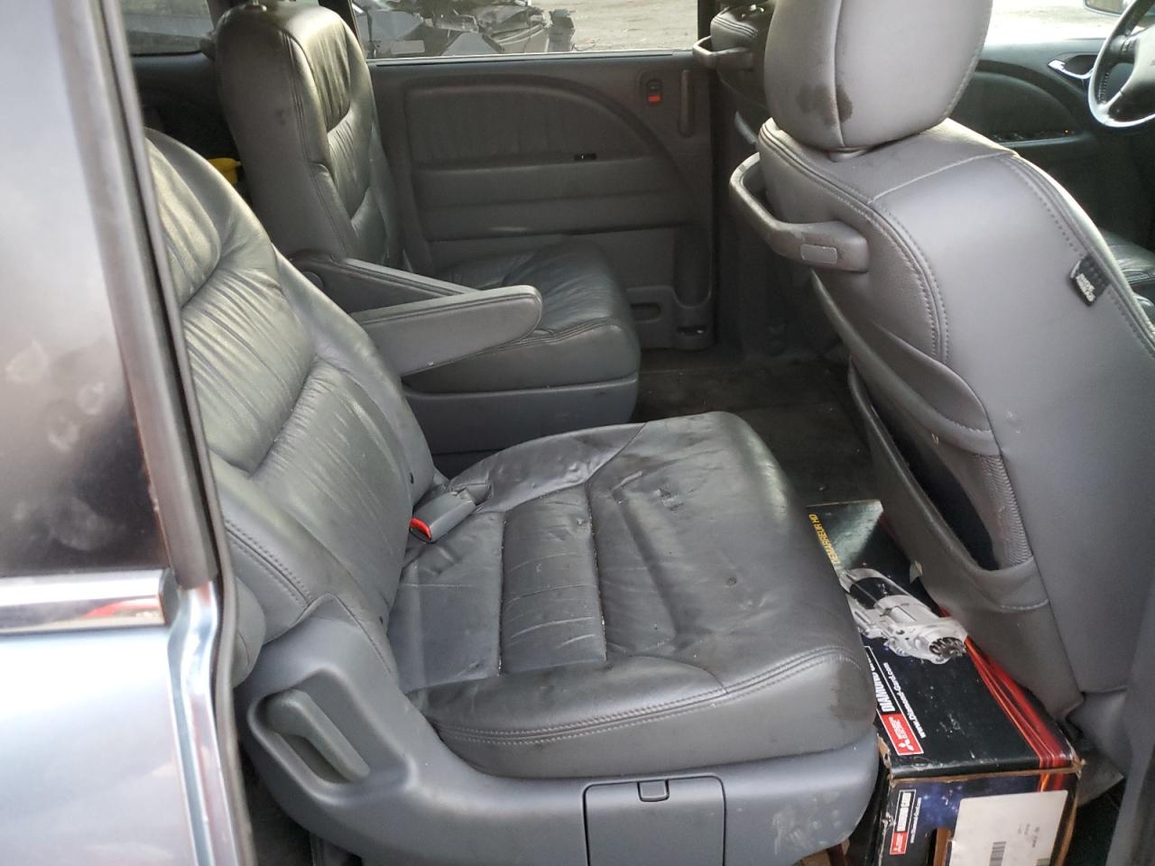 2007 Honda Odyssey - Image 10