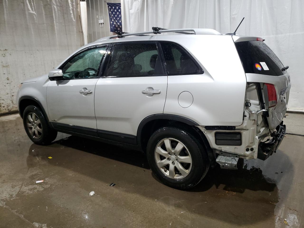 2011 Kia Sorento - Image 2