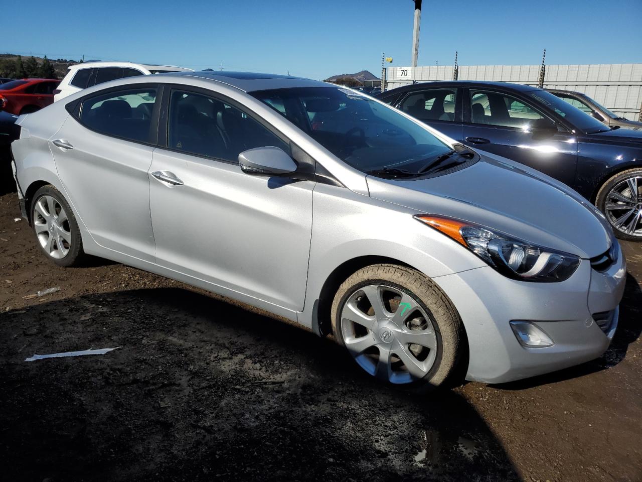 2013 Hyundai Elantra - Image 4