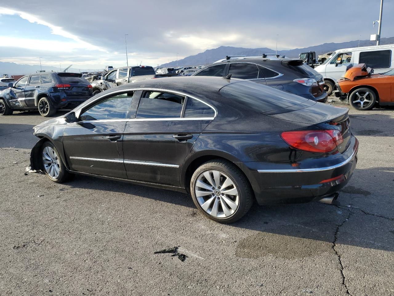 2010 Volkswagen Passat CC - Image 2