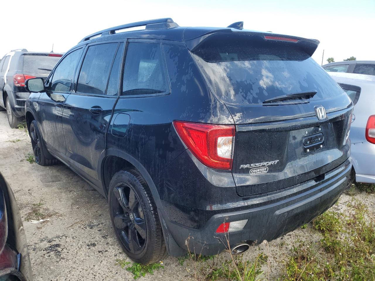 2021 Honda Passport - Image 2