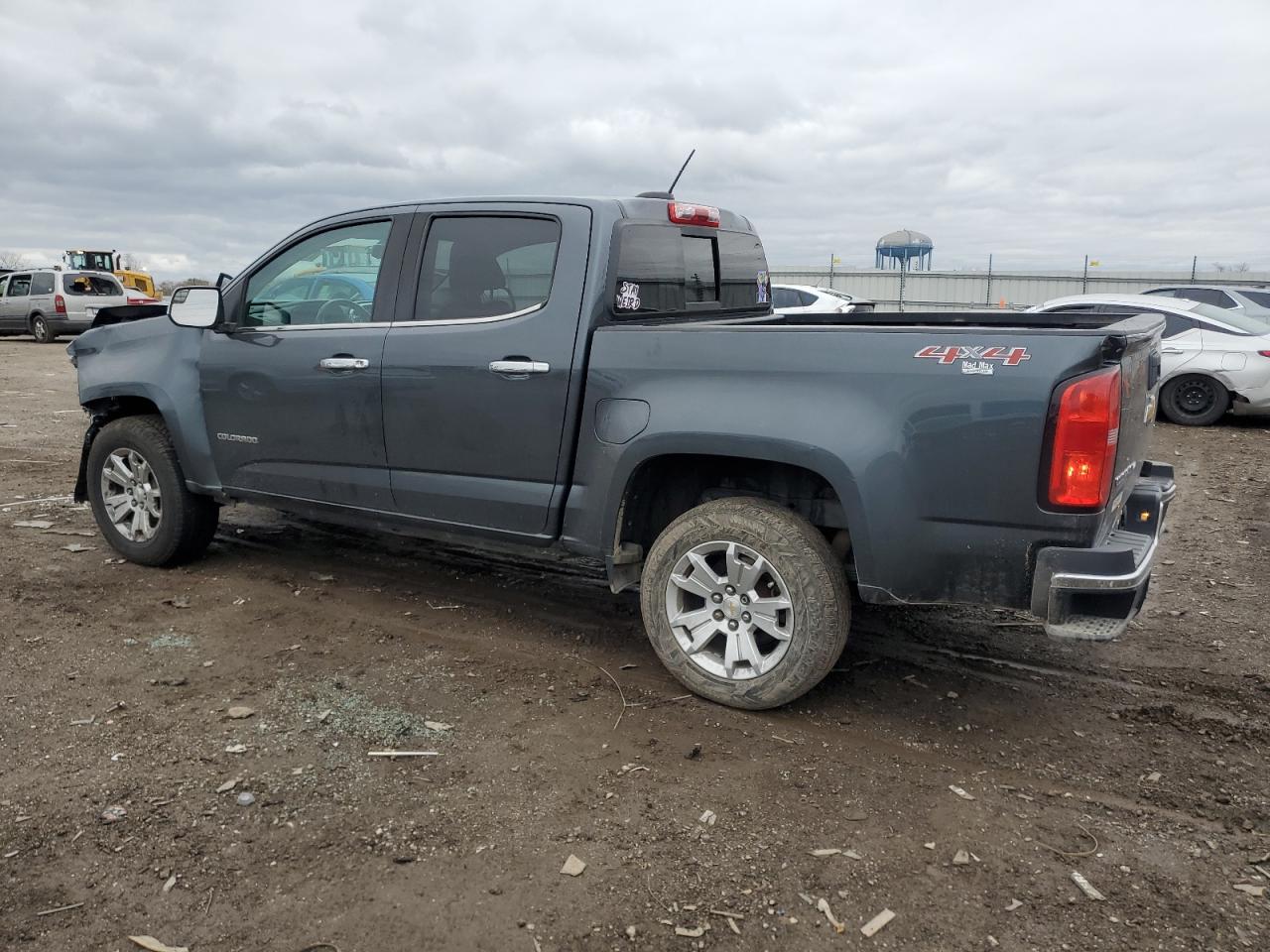 2017 Chevrolet Colorado - Image 2