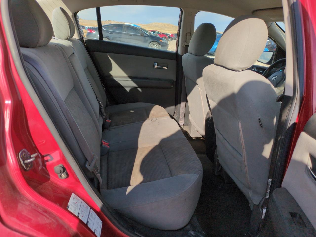 2011 Nissan Sentra - Image 10