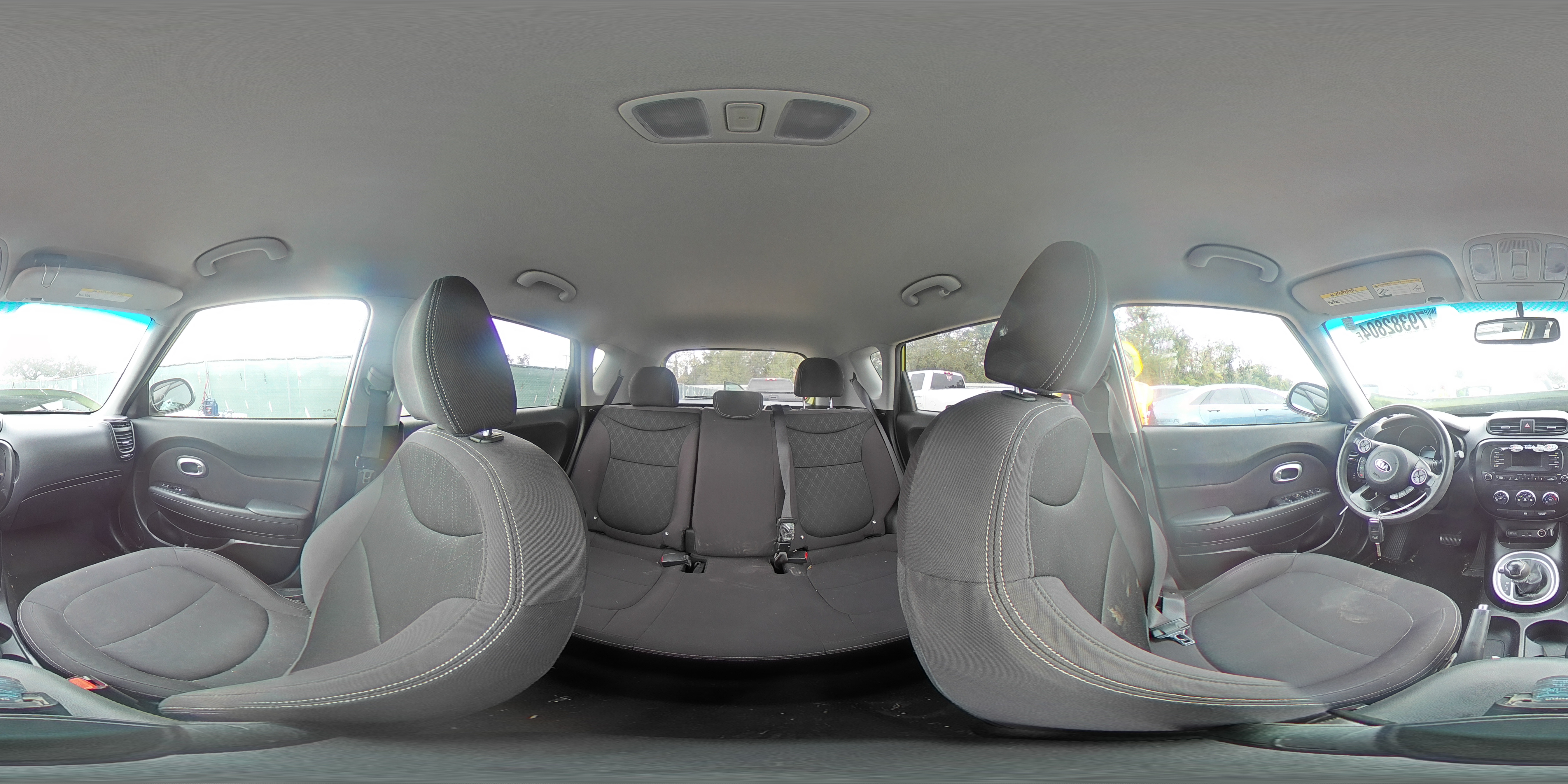 2015 Kia Soul - Image 13