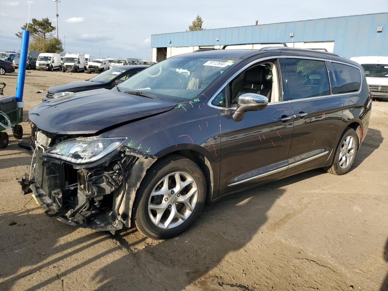 2020 Chrysler Pacifica - Image 1