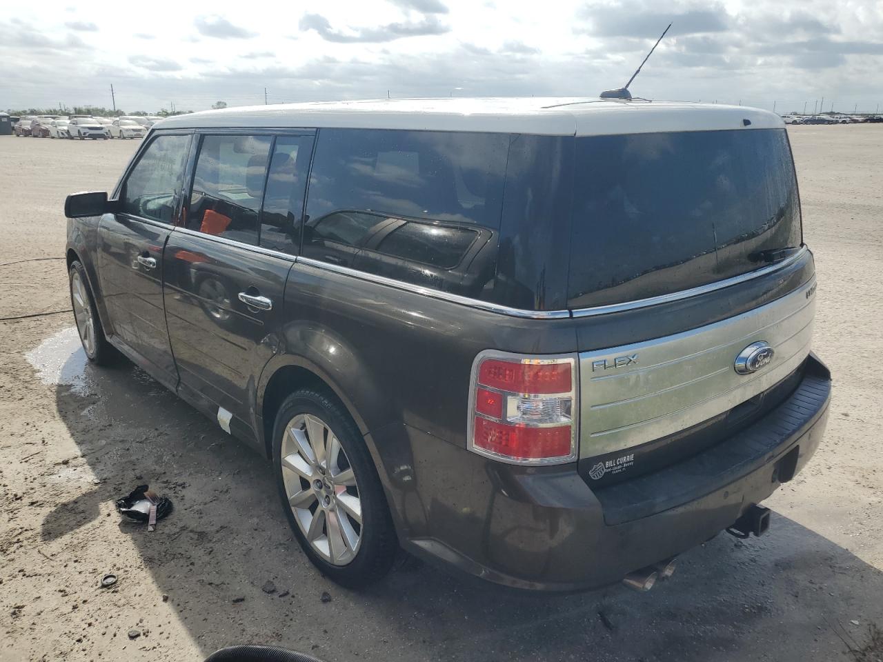 2011 Ford Flex - Image 2
