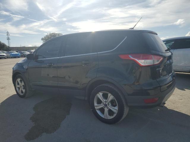  FORD ESCAPE 2015 Czarny