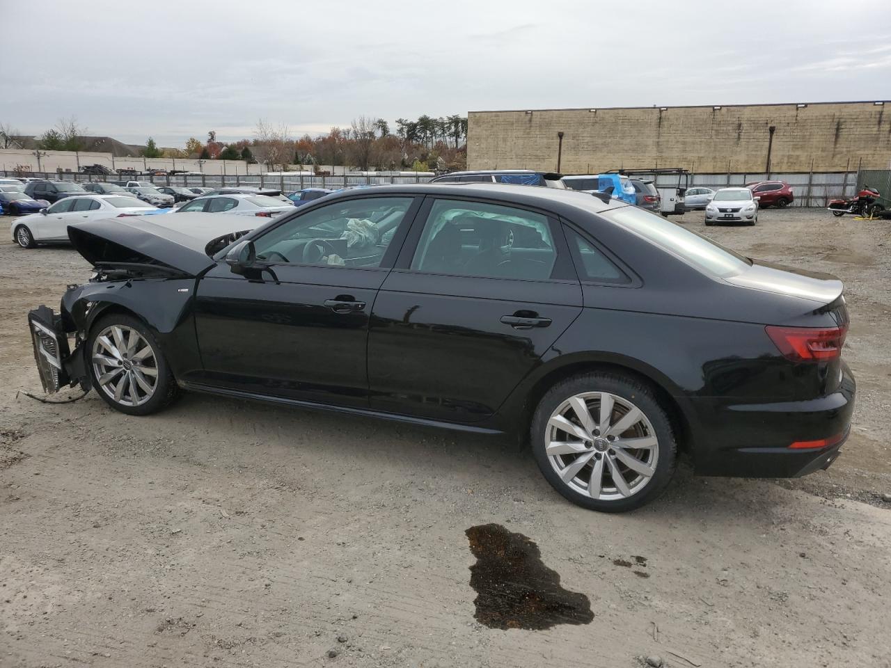 VIN WAUKMAF41JA219149 2018 AUDI A4 no.2