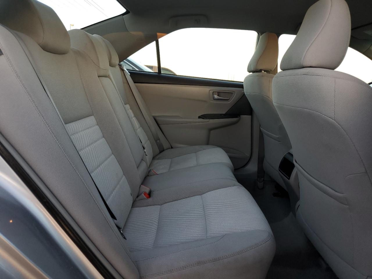 2015 Toyota Camry - Image 10