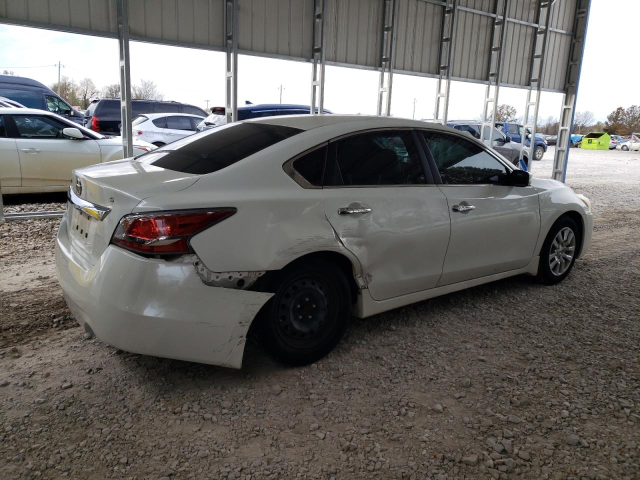 2015 Nissan Altima - Image 3