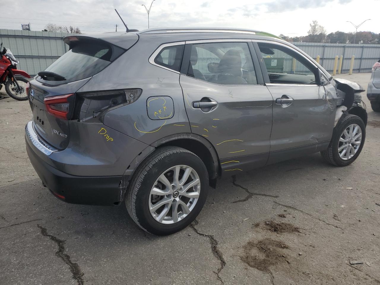 2020 Nissan Rogue - Image 3
