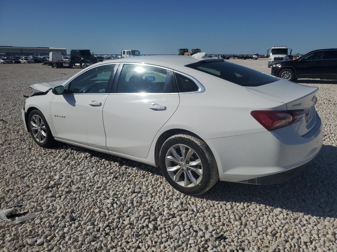 VIN 1G1ZD5ST7KF151894 2019 CHEVROLET MALIBU no.2