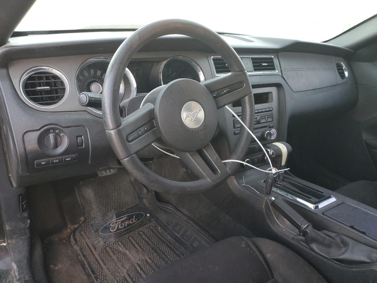2012 Ford Mustang - Image 8