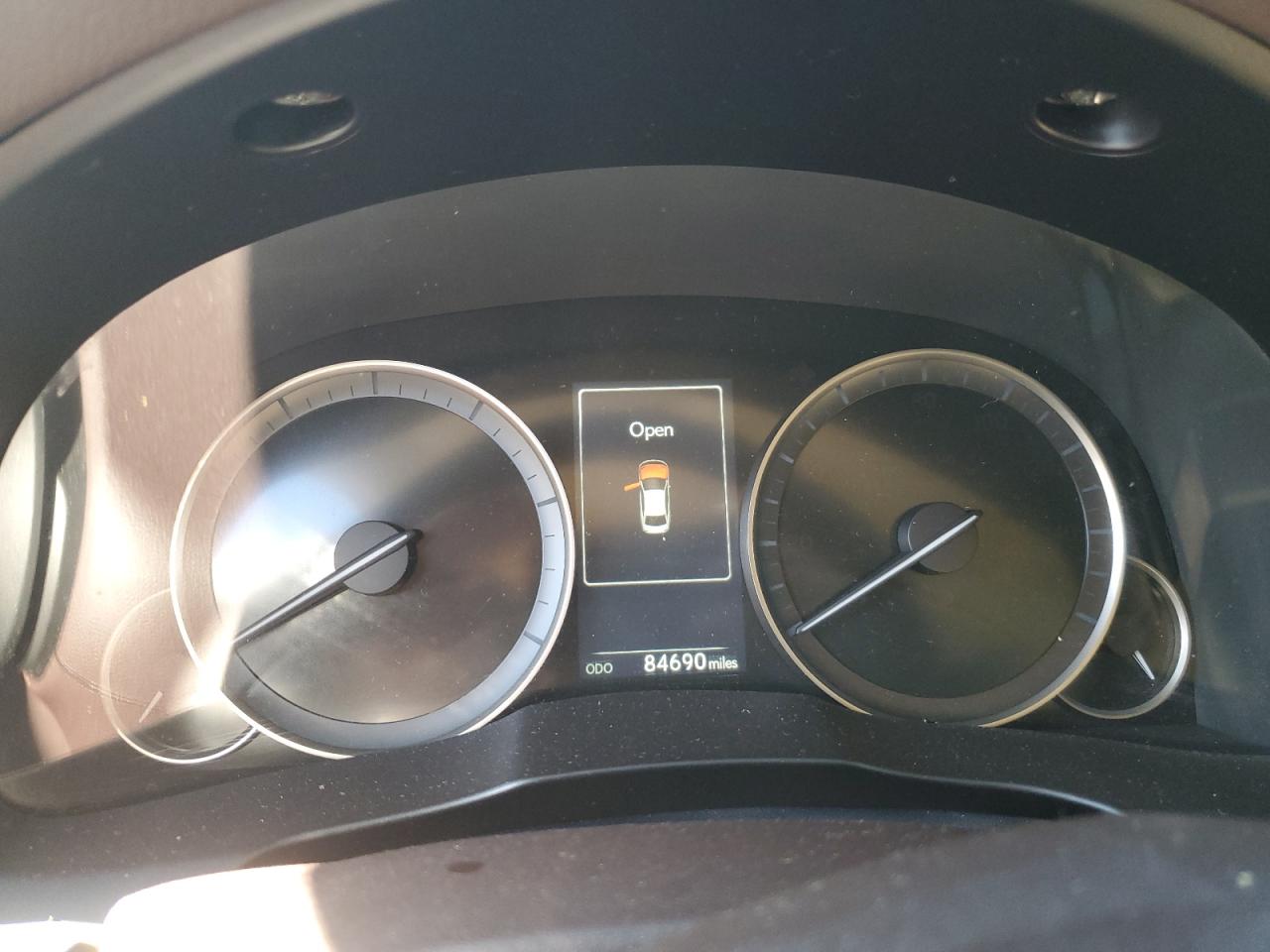 2018 Lexus ES - Image 9