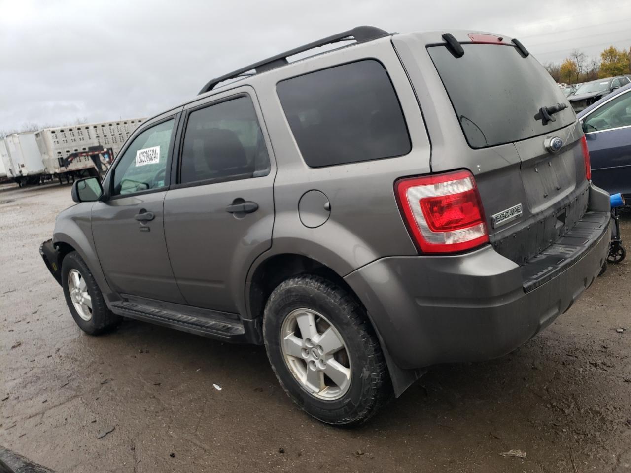 2010 Ford Escape - Image 2