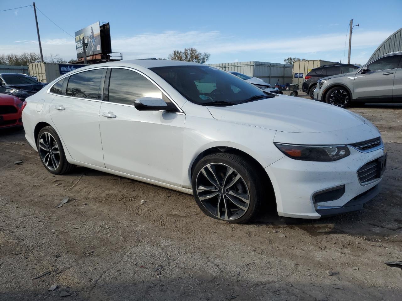 2016 Chevrolet Malibu - Image 4
