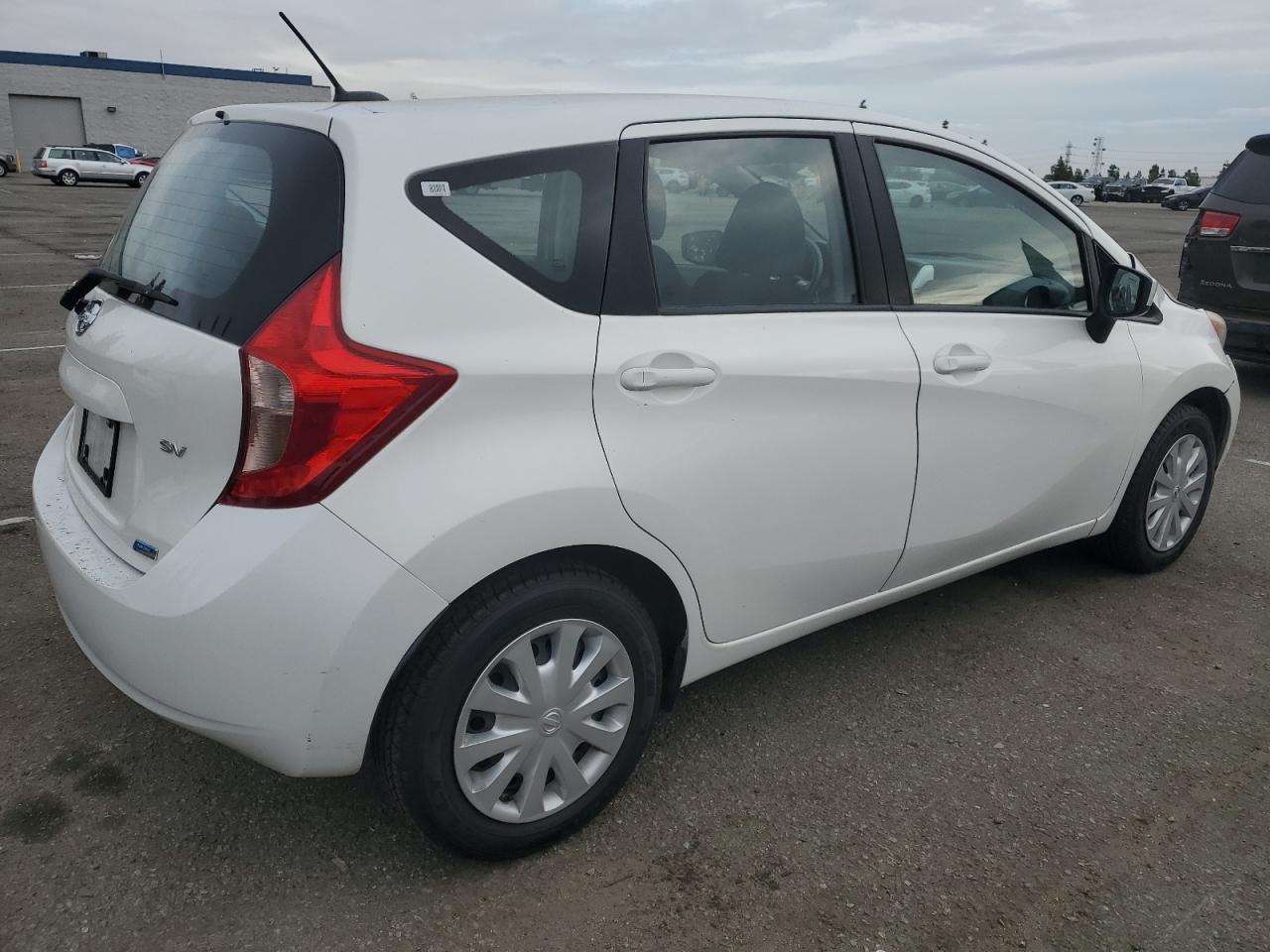 2016 Nissan Versa - Image 3