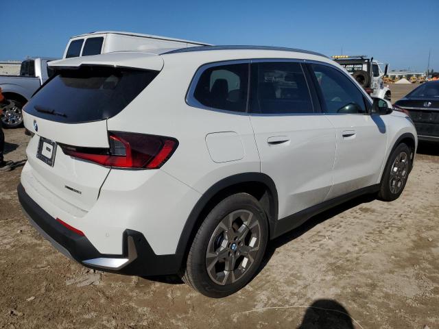 WBX73EF08P5X54676 BMW X1 XDRIVE2 3