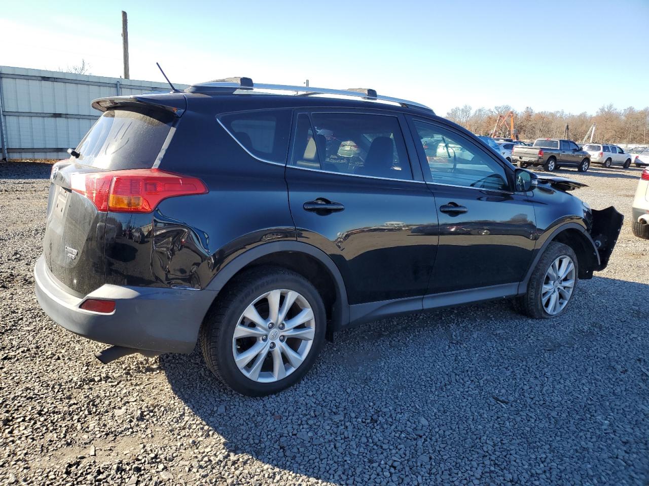 2015 Toyota RAV 4 - Image 3
