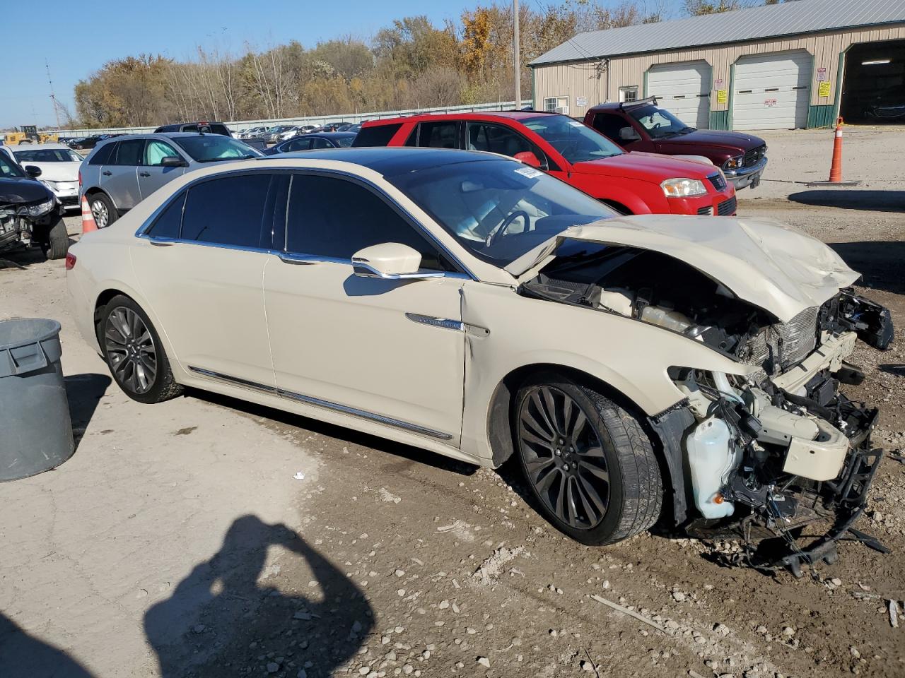 2018 Lincoln Continental - Image 4
