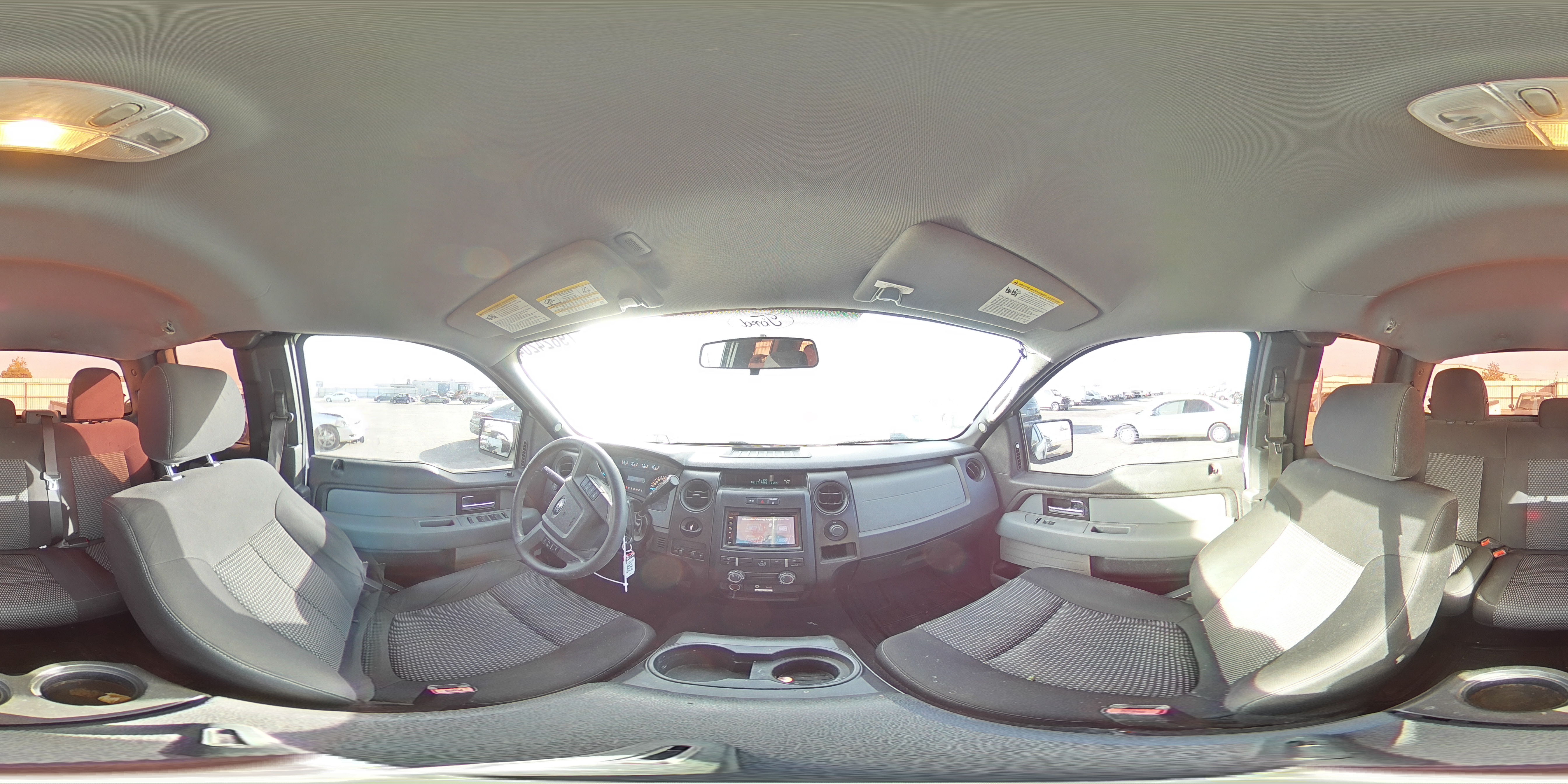 2014 Ford F-150 - Image 13