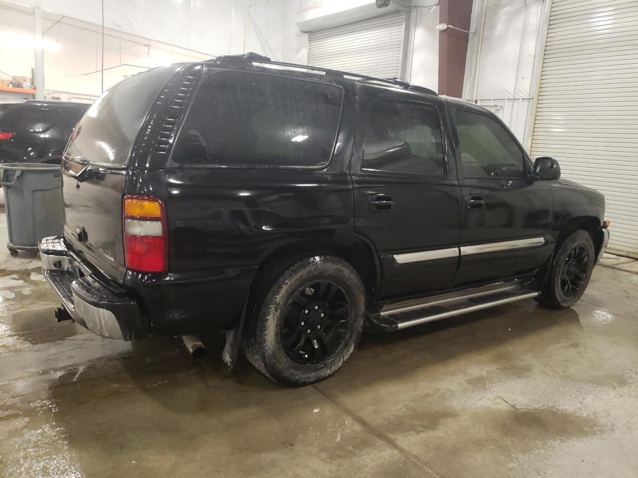 2002 GMC Yukon - Image 3