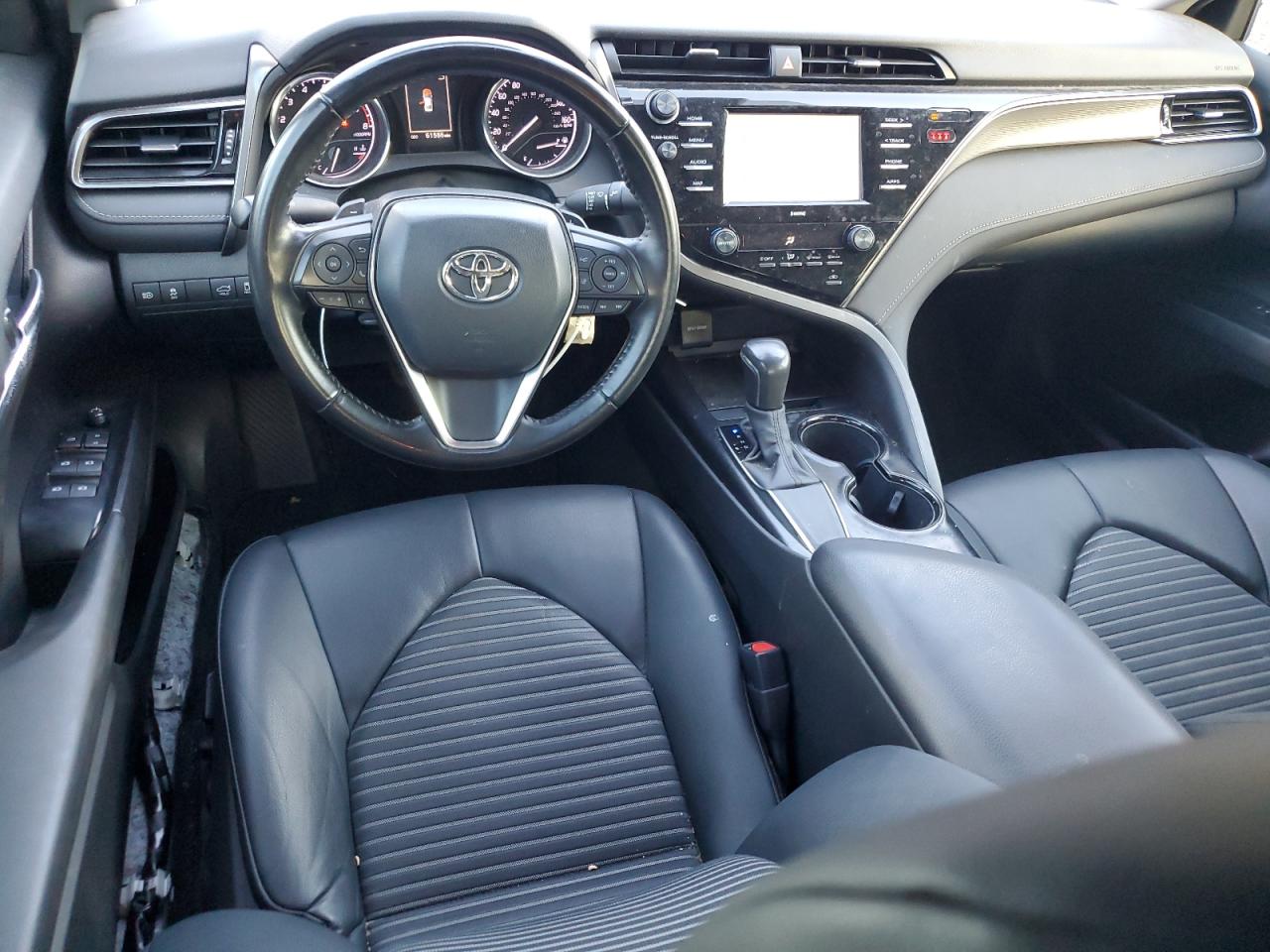2020 Toyota Camry - Image 8