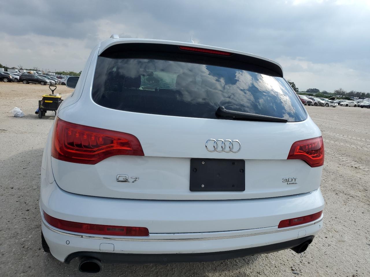 2014 Audi Q7 Premium Plus VIN: WA1LGAFE1ED004733 Lot: 79086714