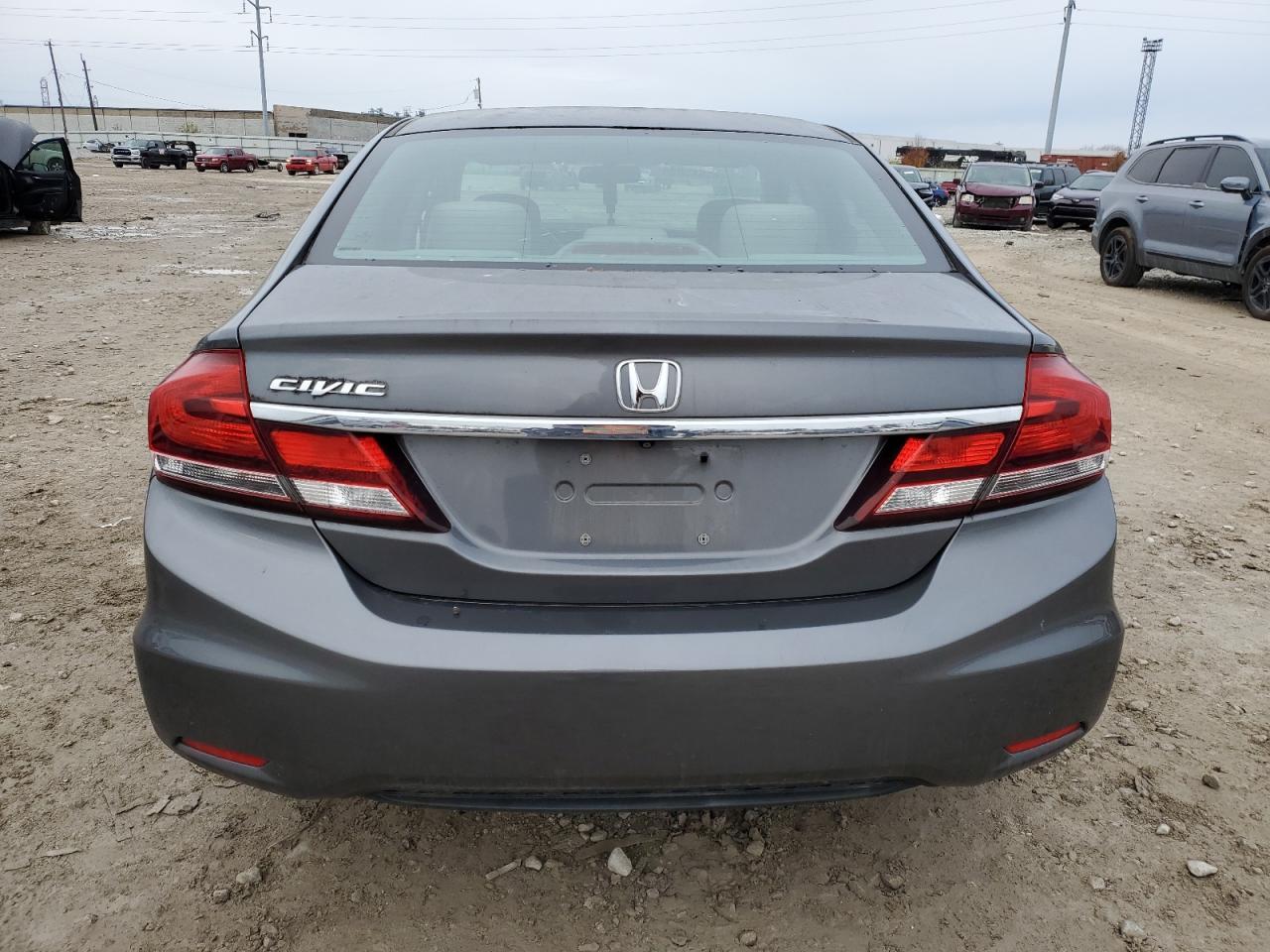 VIN 19XFB2F57DE268365 2013 HONDA CIVIC no.6