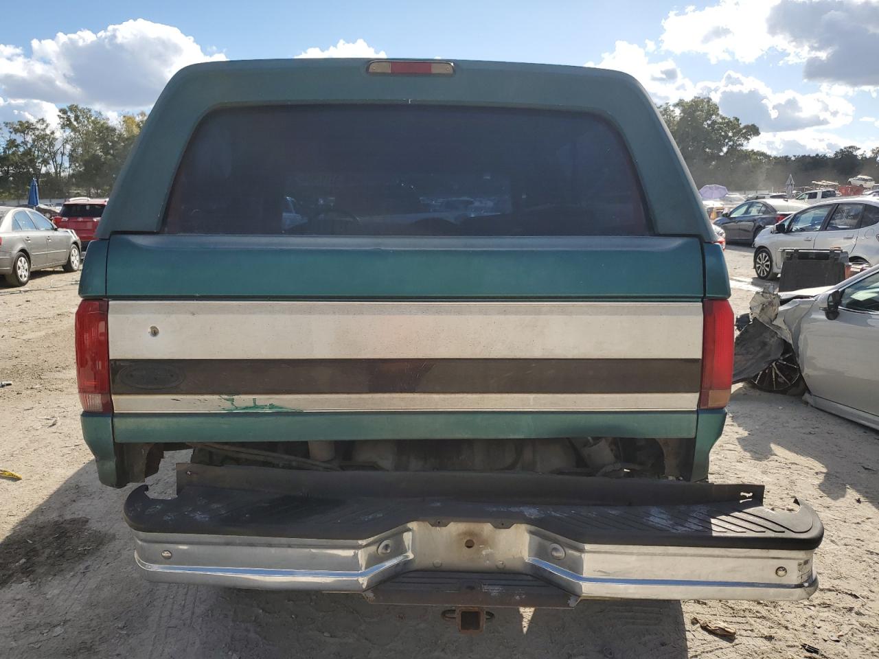 1996 Ford Bronco U100 VIN: 1FMEU15HXTLB54292 Lot: 82197904